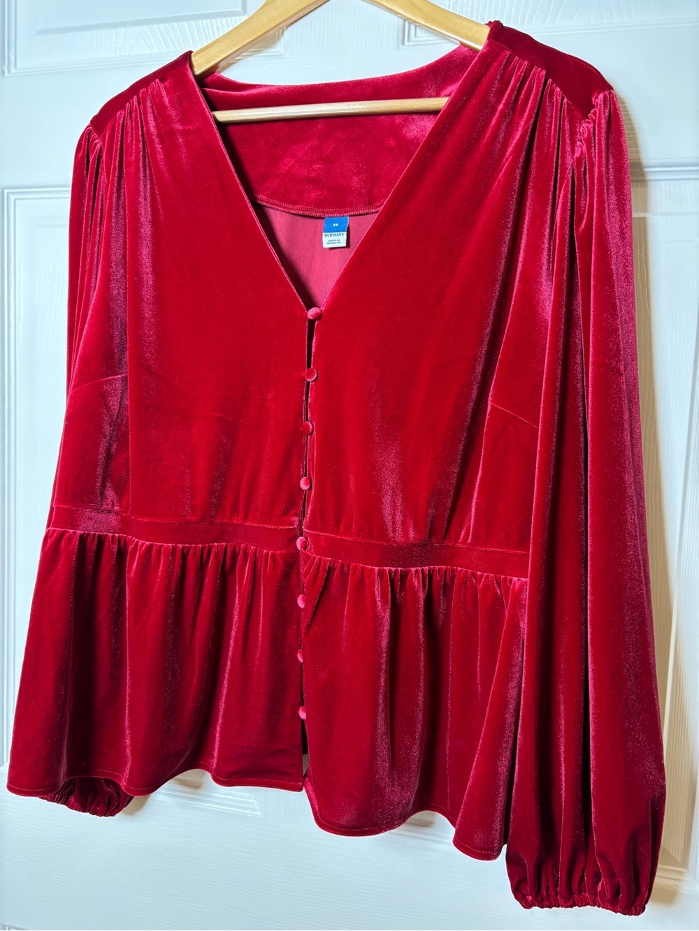 Old Navy Red Velvet Babydoll Peplum Blouse Top Women 2X Velour Holiday Flowy NEW - Picture 3 of 9